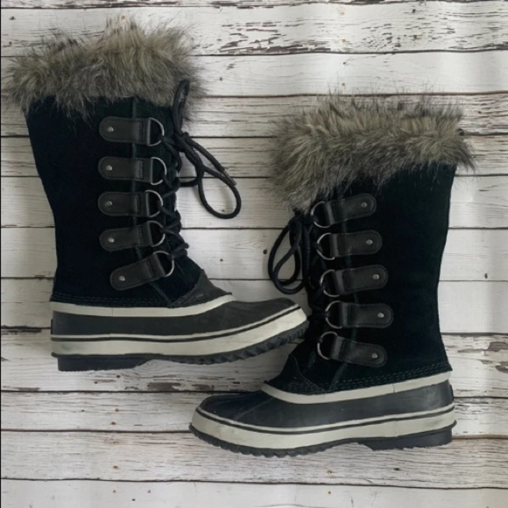 NWOT Sorel Joan of Arctic Snow Boot